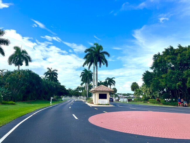 Building Photo - 1891 Oak Berry Cir