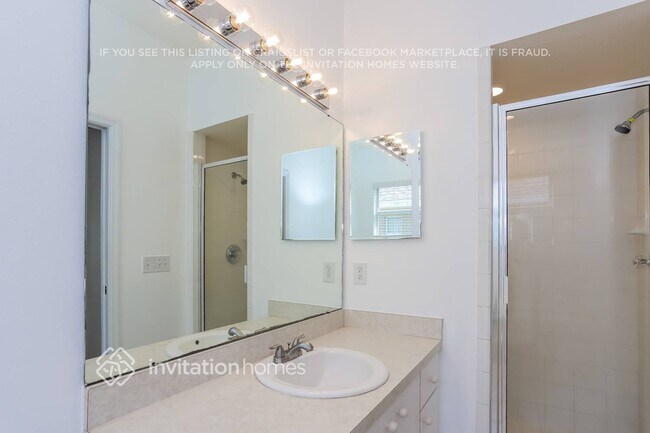 Building Photo - 6819 Monarch Park Dr