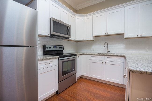 Building Photo - 3-3C Green St