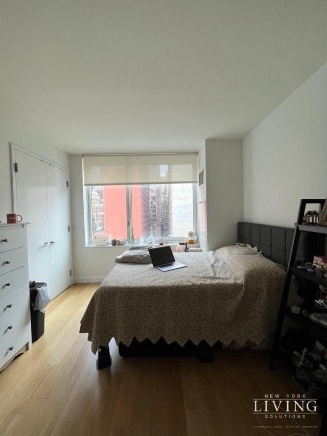 Building Photo - 2 bedroom in New York NY 10018