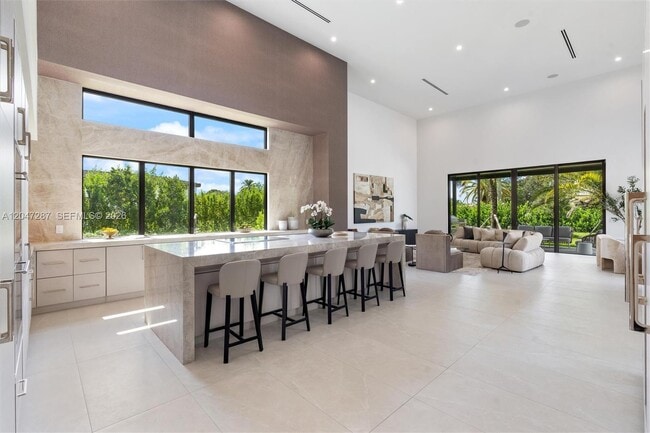Building Photo - 14930 SW 16 Ct