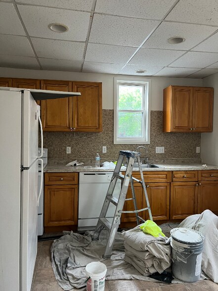 Building Photo - 306 Hope St