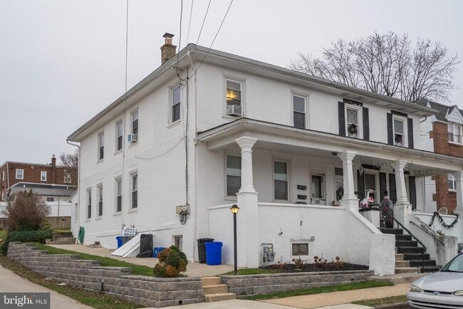Building Photo - 420 Prospect Ave