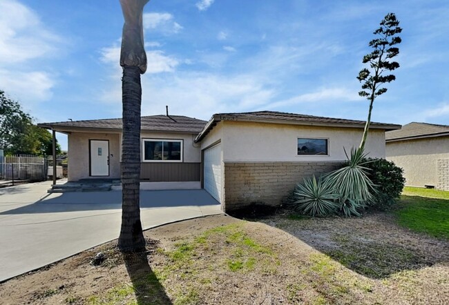 Primary Photo - Charming 3BR House in Fontana