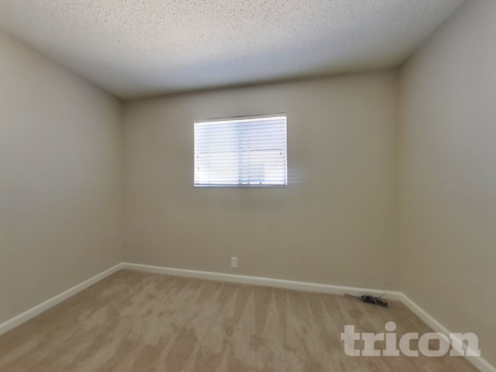 Building Photo - 110 Inverness Dr