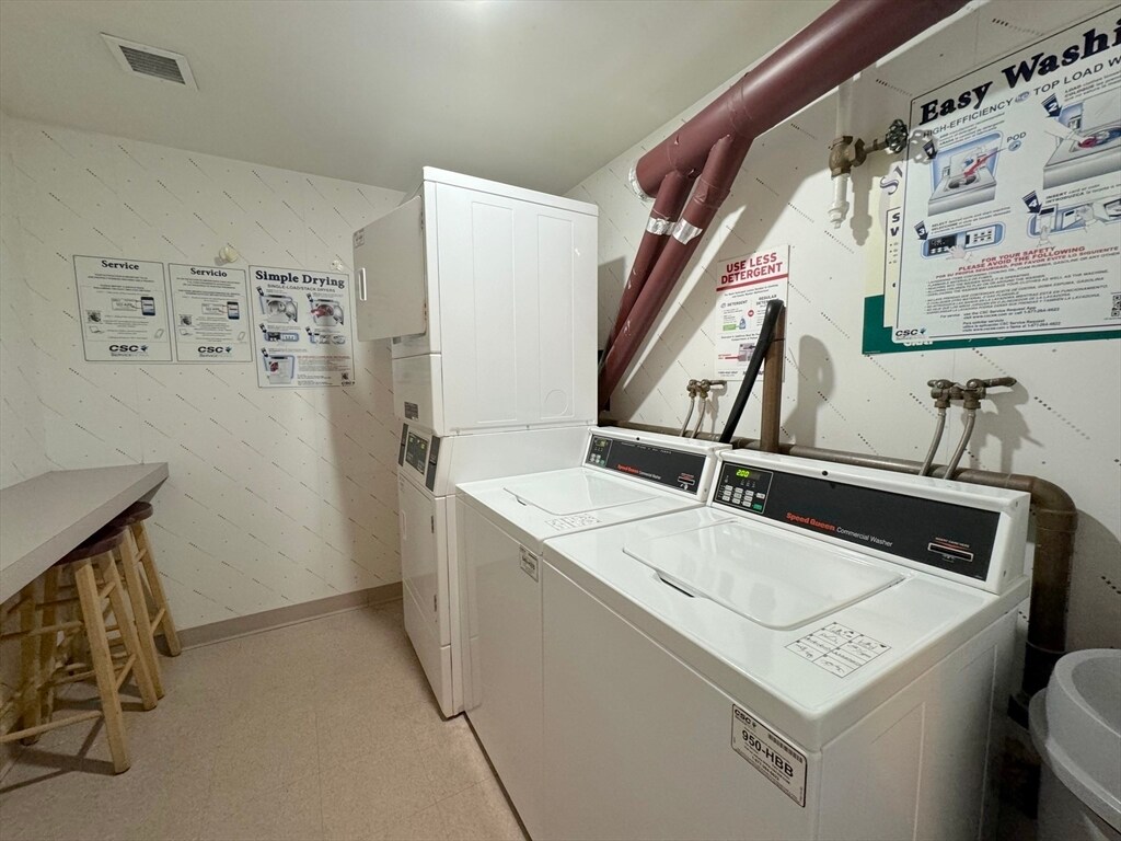 Building Photo - 950 Massachusetts Ave