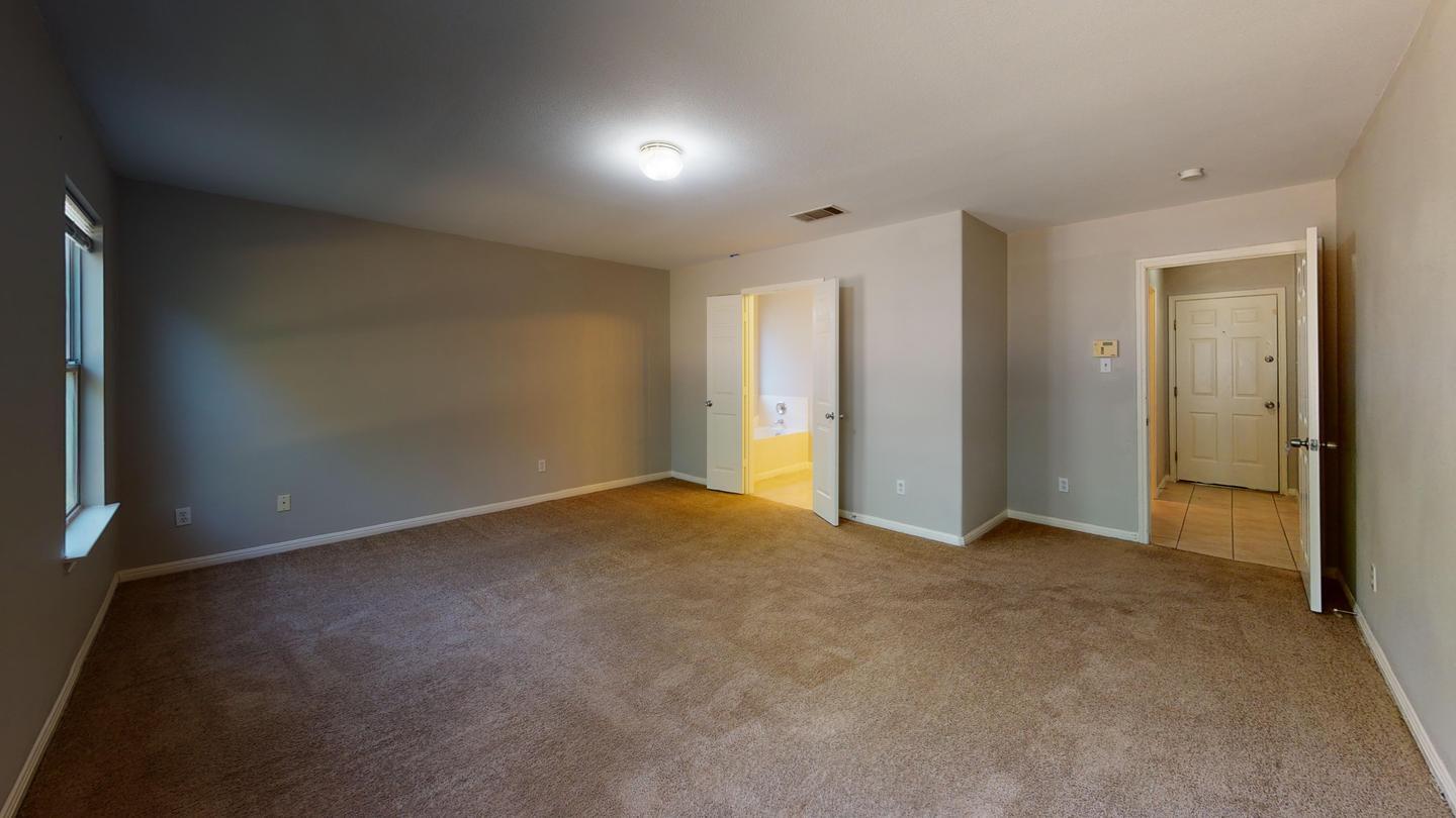 Building Photo - 1534 Lorson Loop