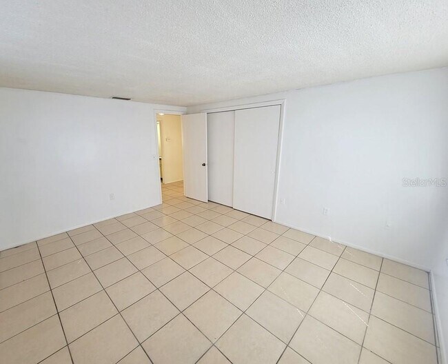 Building Photo - 7221 Stone Rd