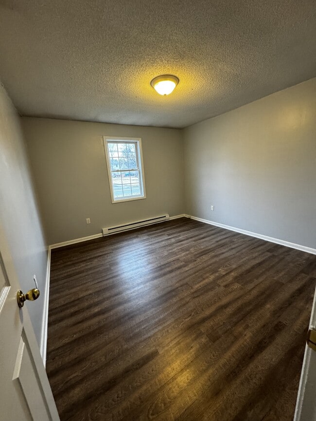 Building Photo - 110 Paynes Ford Rd