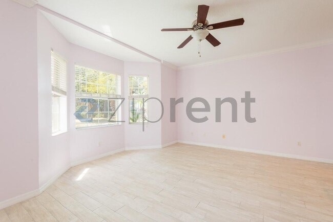 Building Photo - 7569 Tamarind Ave