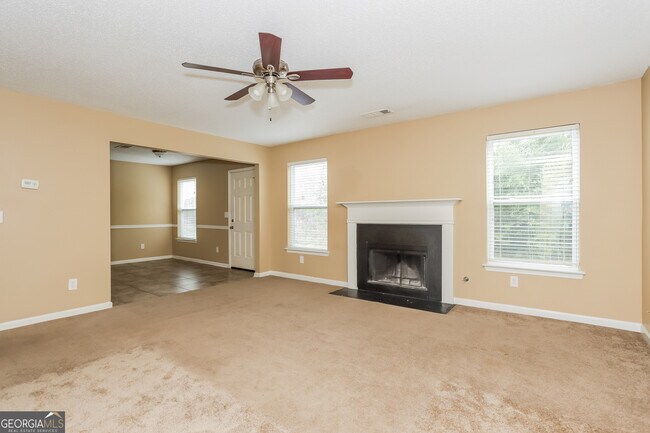Building Photo - 5002 Serenity Point Ln