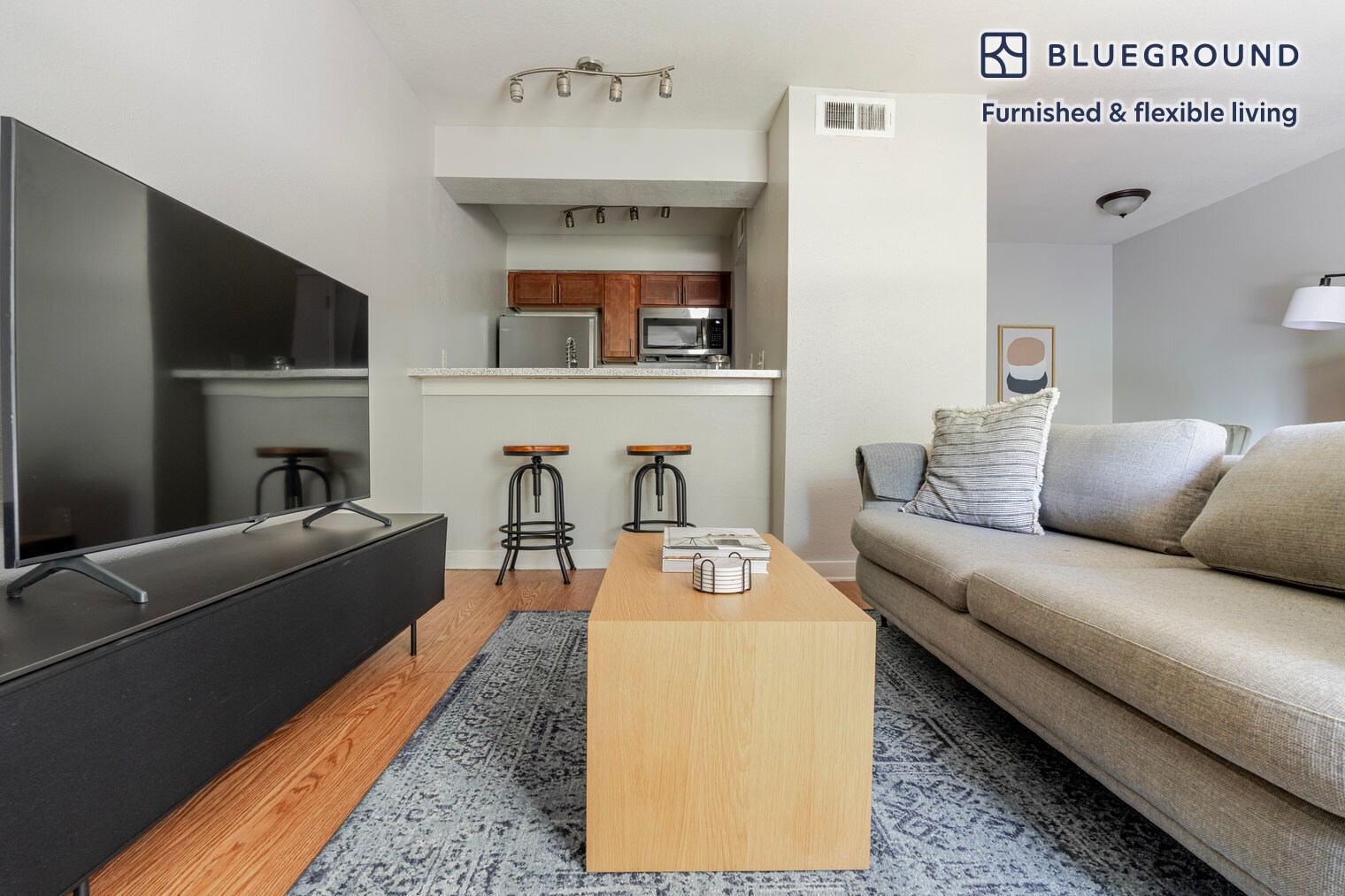 Building Photo - 1230 E 38th 1/2 St