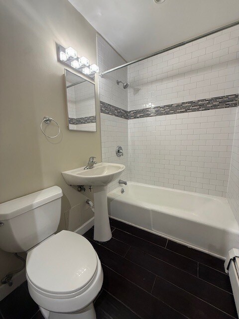 Building Photo - 527 W Eastman St