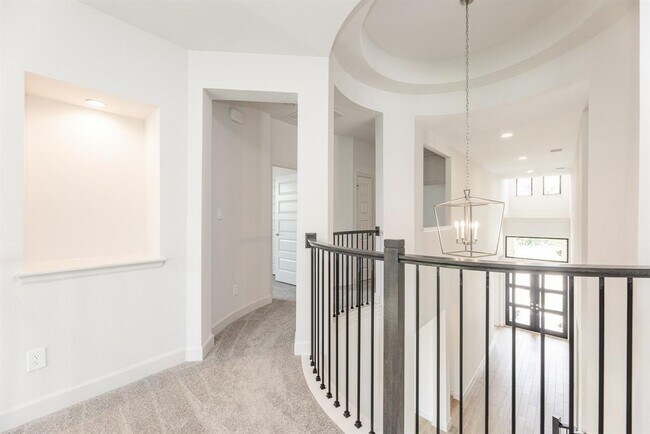 Building Photo - 10902 Overlook Pt Dr