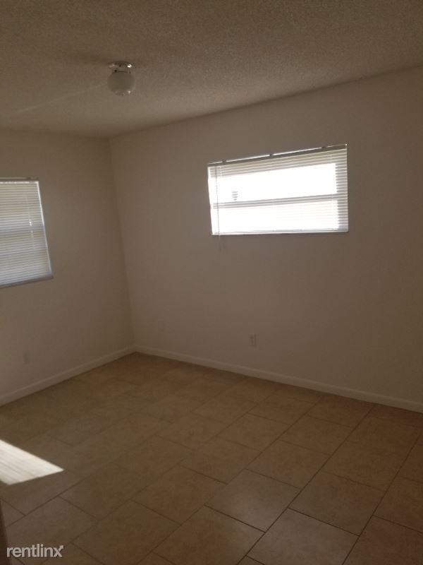 Building Photo - 3 br, 2 bath House - 7424 Portside Ct