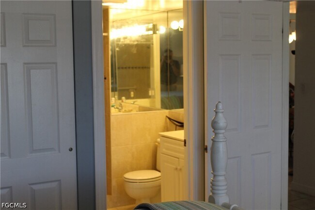 Building Photo - 25806 Cockleshell Dr