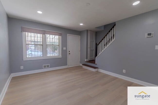 Building Photo - 105 Upmanor Rd