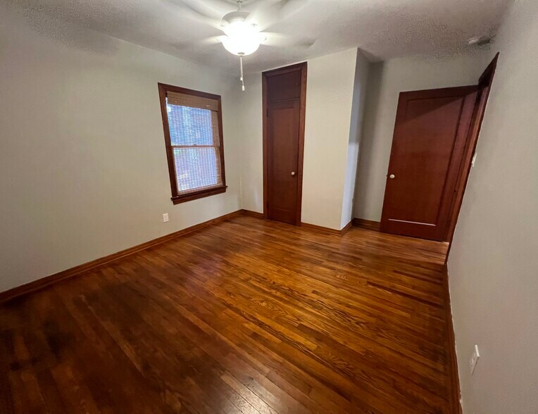 Bedroom 2 - 3880 Walsh St