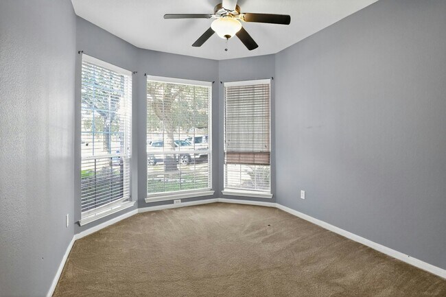 Building Photo - 14702 Hawksmoor Ct