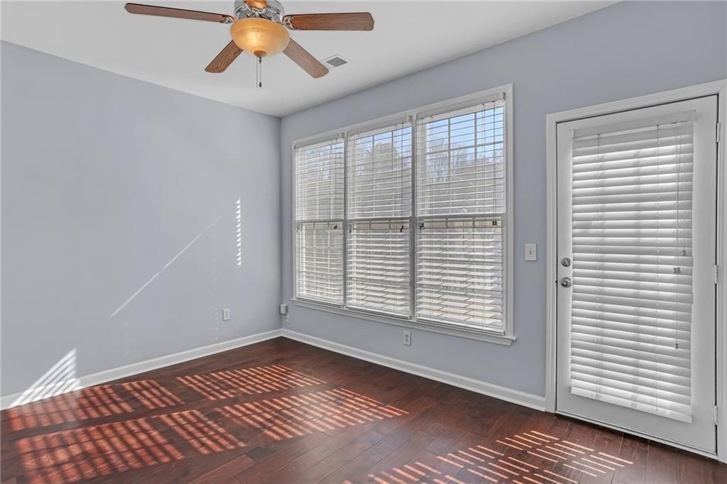 Building Photo - 2318 Longcourt Wy