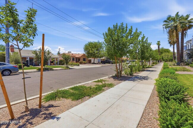 Building Photo - 109 W Willo Ct