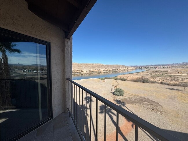 Building Photo - 1611 AZ-95