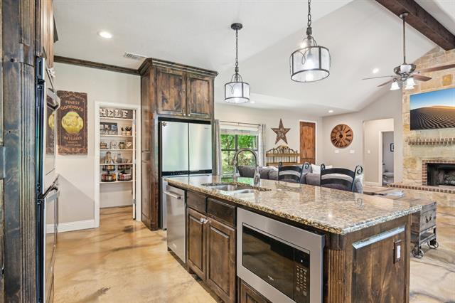 Building Photo - 1389 Co Rd 3591