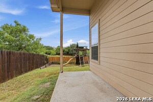 Building Photo - 2429 Angelina Dr