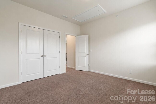 Building Photo - 9618 Kartey Ave NW