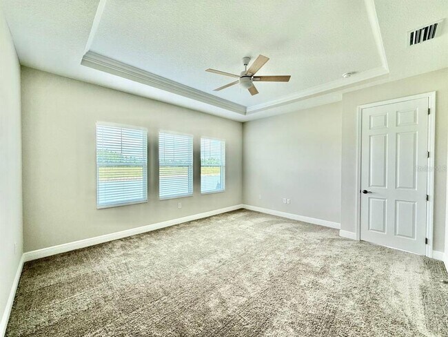 Building Photo - 35617 Stableton Ln