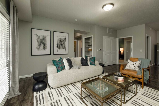 Building Photo - Cortland Sunbury