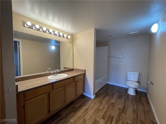 Building Photo - 45 Maleena Mesa St