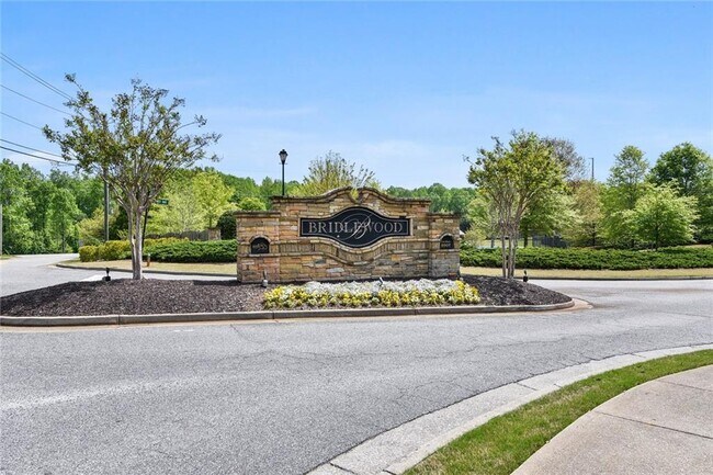 Building Photo - 4530 Fernbrook Pl