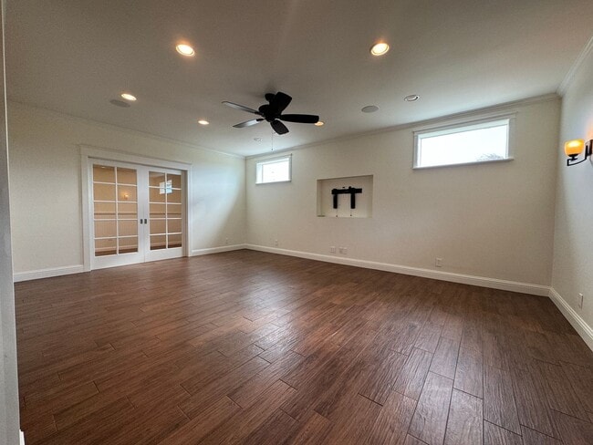 Building Photo - Exceptional Charm in this Single-Level 3-Bedroom House