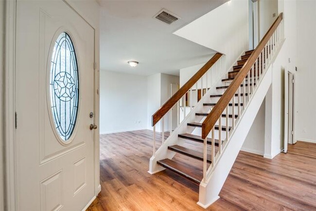 Building Photo - Charming 2 beds 2 baths in Mesquite!