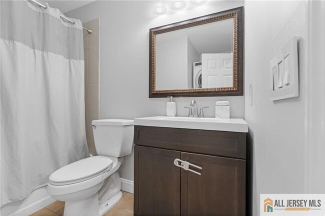 Building Photo - 3001 Revere Ct