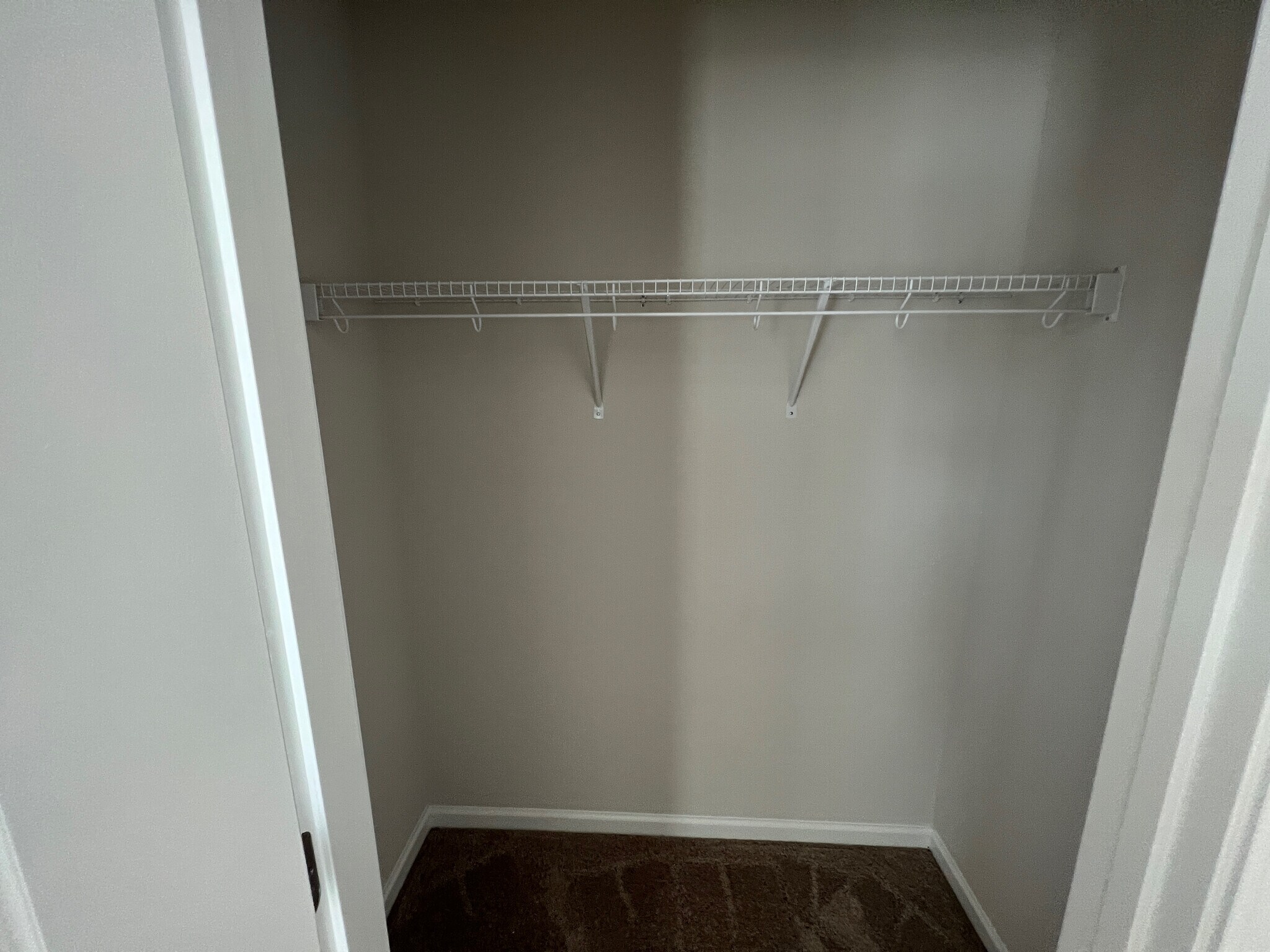 Building Photo - Room in House on Turning Lake Drive