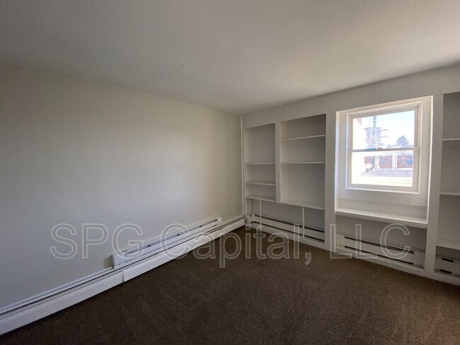 Building Photo - 18 Baltimore St