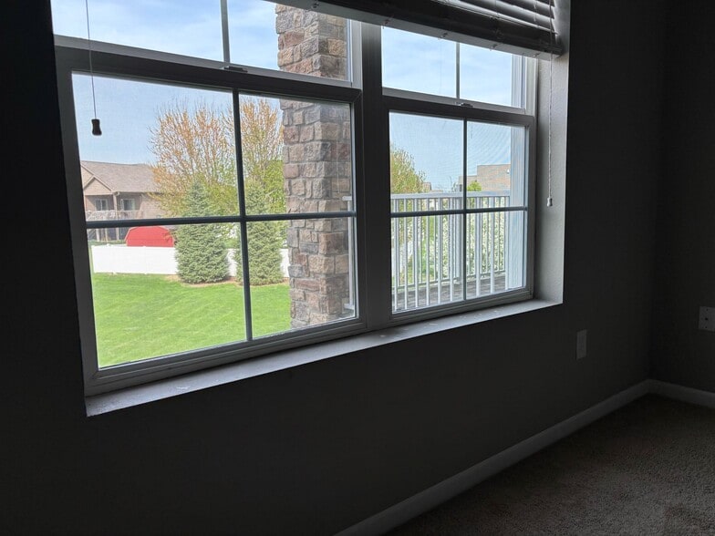 Building Photo - 8350 Ep True Pky