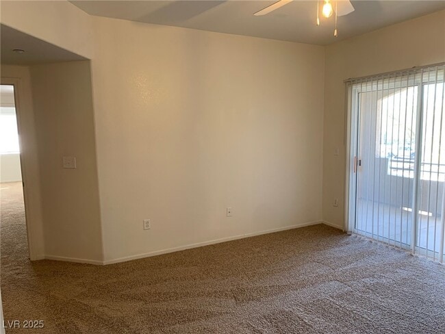 Building Photo - 833 Aspen Peak Loop