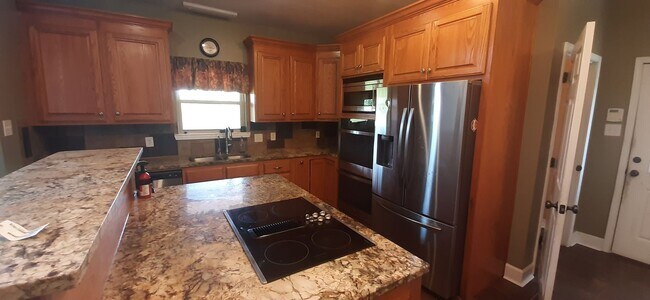 Building Photo - 30 Caudill Rd