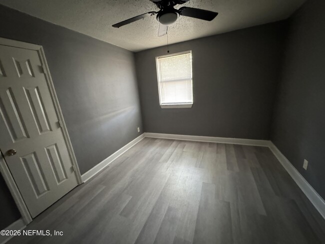 Building Photo - 4114 Moncrief Rd