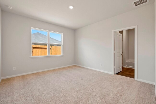 Building Photo - 1520 Jean Mdw Dr