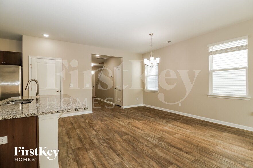 Building Photo - 4908 Paddy Fld Wy