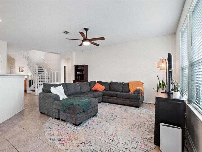 Building Photo - 705 Autumn Sage Way