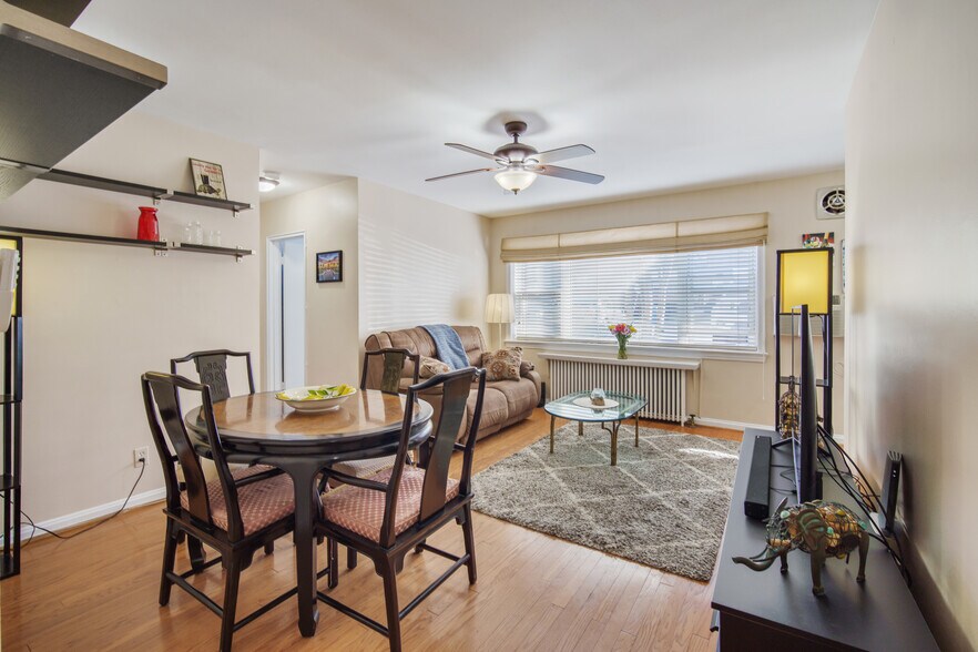 Primary Photo - 4803 Wellington Dr