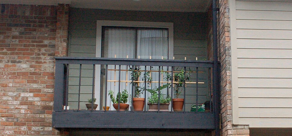 Balcony off kitchen - 8710 Park Ln