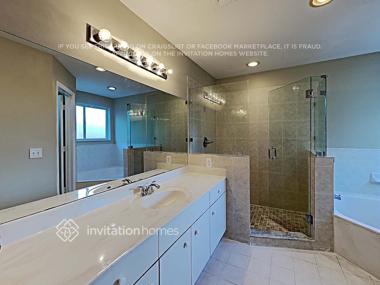 Building Photo - 9069 SW 157th Ct