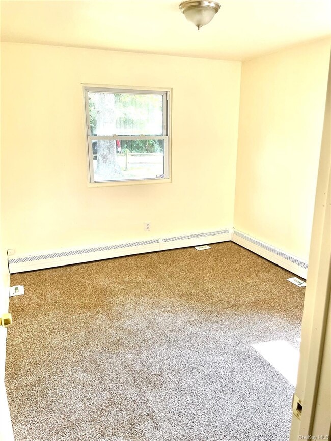 Building Photo - 134 Longfellow Dr