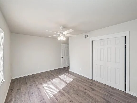 Building Photo - 8322 Campanella Dr